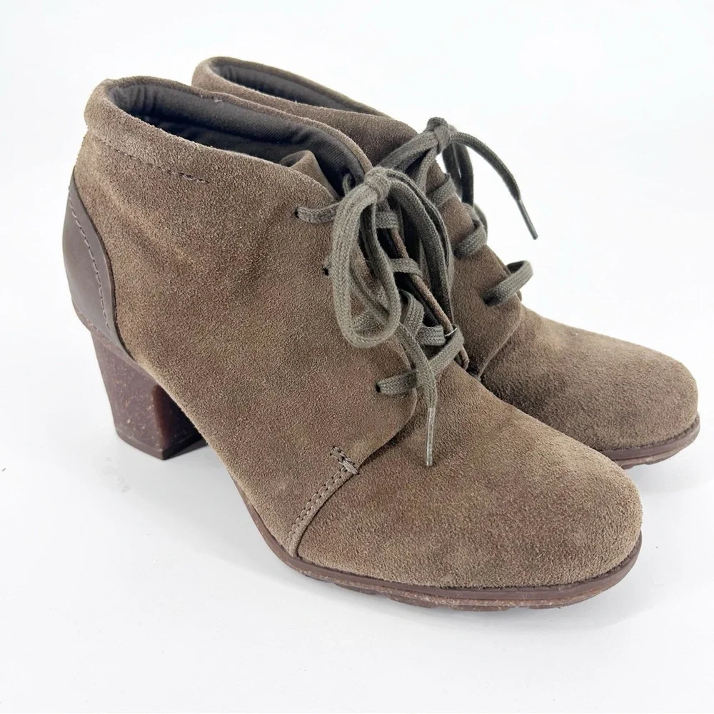 Clark’s Brown Suede Ankle Boots